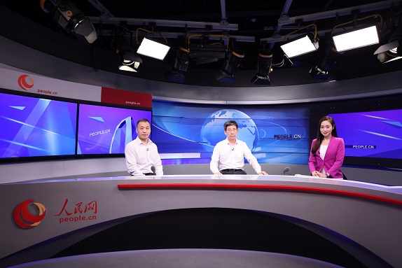 辰安科技總裁蘇國鋒、高級副總裁黃全義 受邀參加人民網(wǎng)節(jié)目錄制 辰安科技總裁蘇國鋒、高級副總裁黃全義 受邀參加人民網(wǎng)節(jié)目錄制